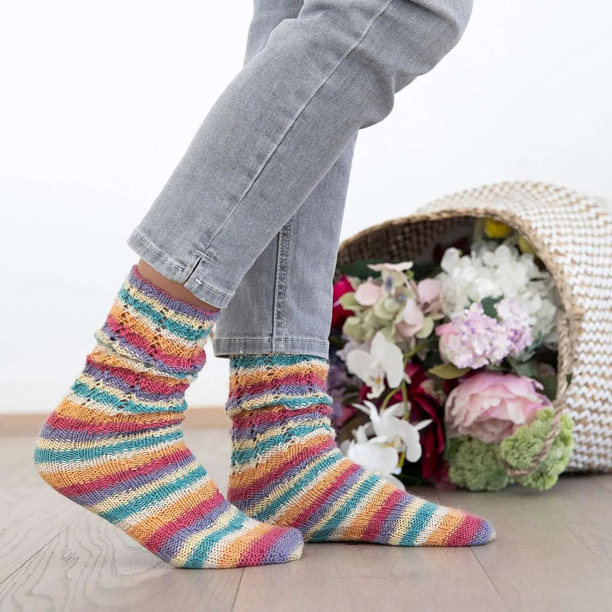 703-410__Hot_Socks_color_B4